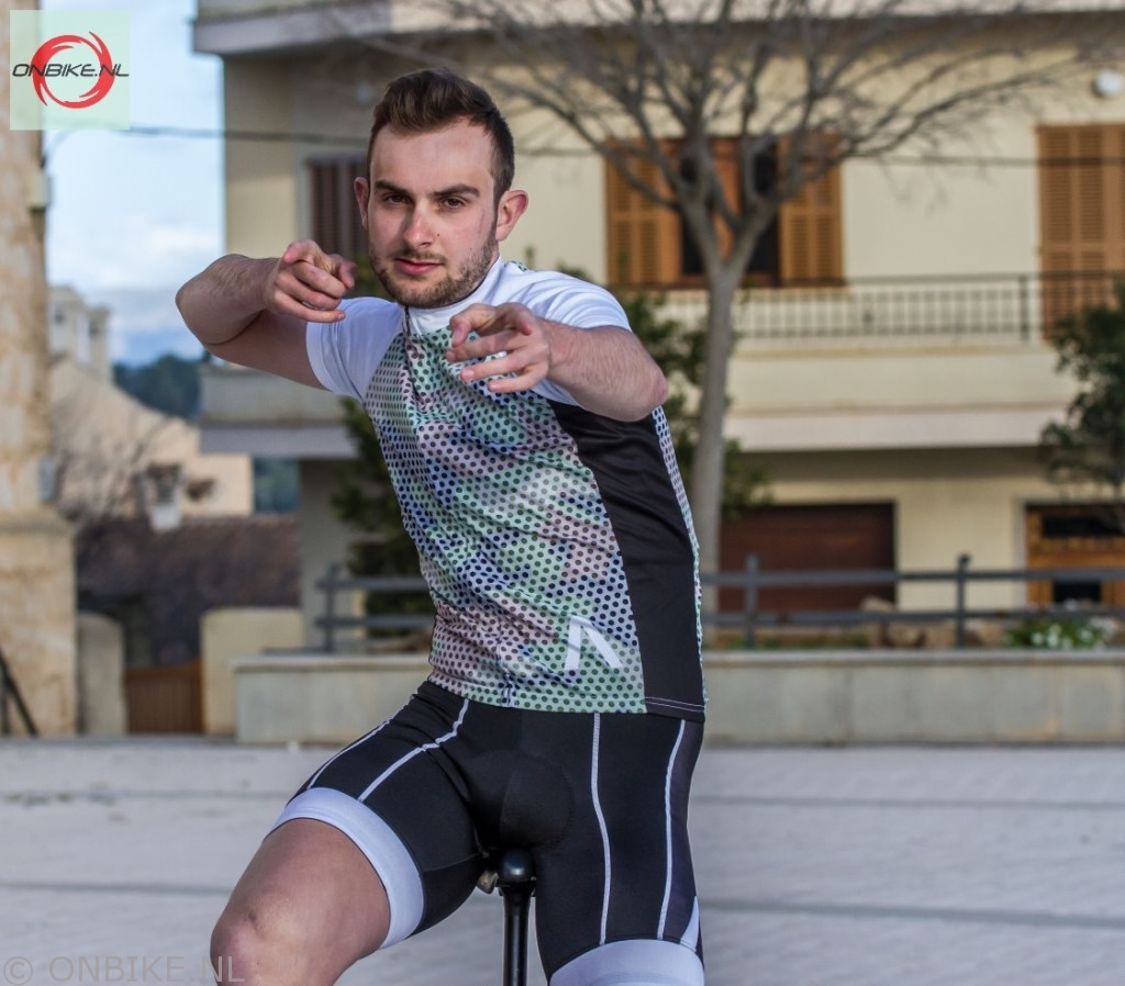 Onbike_nl_primal_wear_2016_870